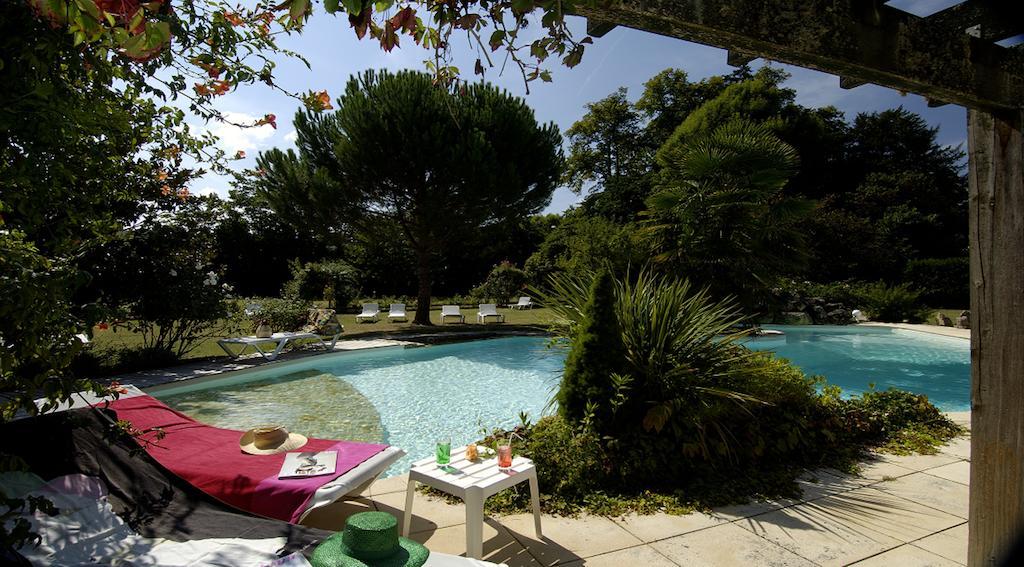 La Roseraie Hotel Restaurant Montignac-Lascaux Exterior foto